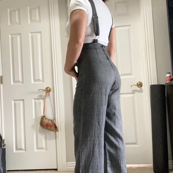 Awesome wide leg vintage overalls ❤️ - Picture 8 of 9